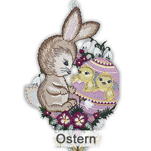 Fensterbild aus Plauener Spitze, Ostern auf weißem Hintergrund